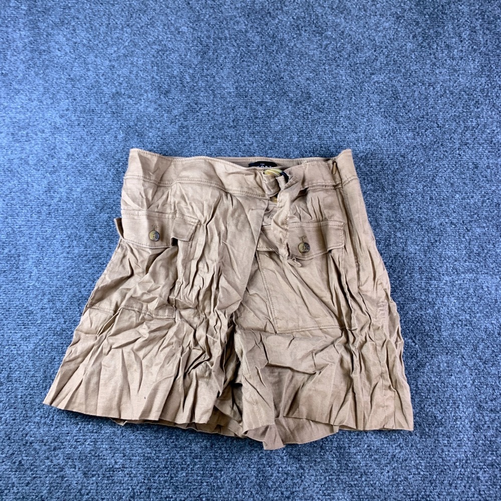 White House Black Market Cargo Shorts Women 6 Beige Utility Pockets Buckle Front
